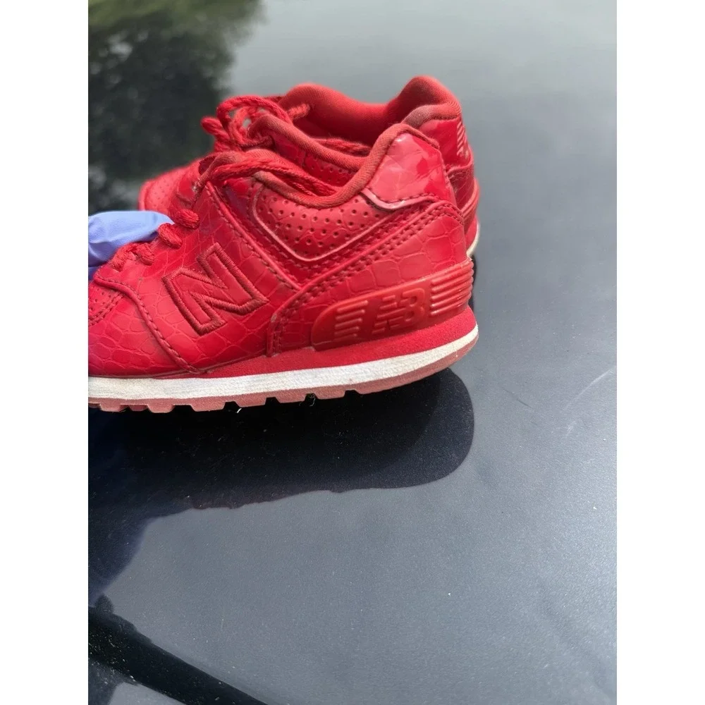 New Balance Toddler Sneakers Red Size 5 US Kids‎ Shoes IC574S2